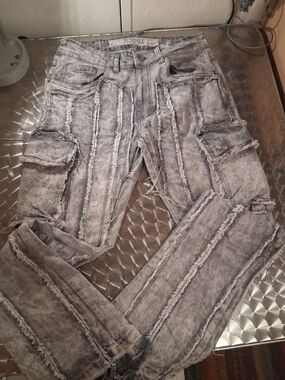 NEW Men's R3BEL Distressed Gray Cargo Jeans